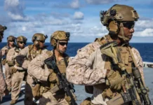 Thế giới tuần qua: Hormuz nóng lên, trật tự năng lượng rung chuyển