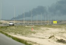 Cuộc chiến Iran: Một cuộc chiến đầy nghịch lý và những điều “lạ”