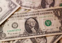 Đồng USD giảm giá khi dữ liệu lạm phát Mỹ làm hạ nhiệt kỳ vọng tăng lãi suất