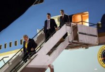 Lo ngại về máy bay phản lực hạng sang mới khiến ông Trump phải quay lại sử dụng chiếc Air Force One cũ sau cảnh báo từ Israel