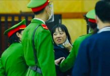 “Nỗi đau khổ không chỉ của riêng ai”