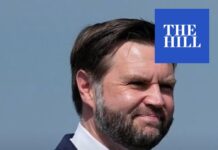 Tạp chí The Atlantic đăng lại bài bình luận của JD Vance về Trump từ năm 2016
