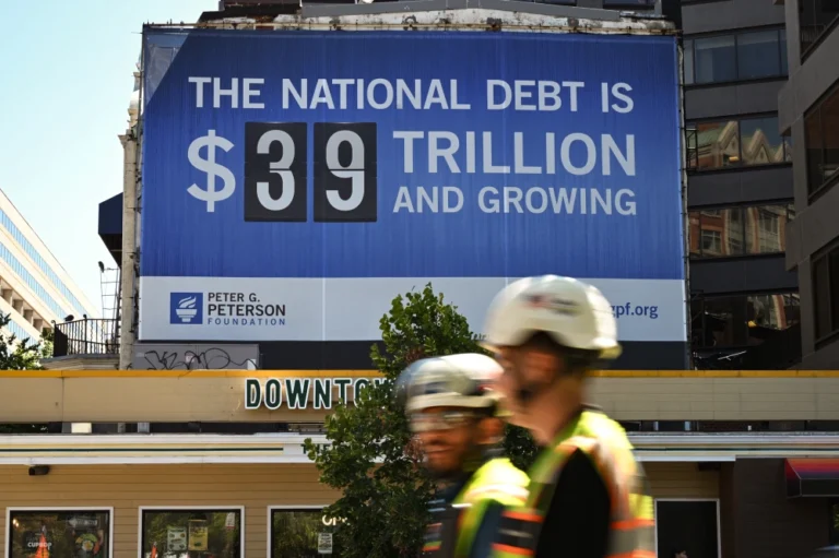 U.S. debt crosses $40 trillion threshold after doubling under Trump and Biden