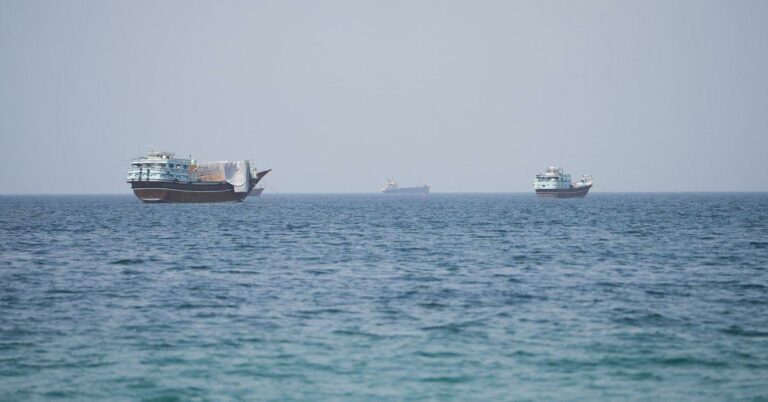 Mỹ kỳ vọng sớm đạt thỏa thuận về Eo biển Hormuz; Các cường quốc Hồi giáo dòng Sunni hợp lực trong hiệp ước phòng thủ