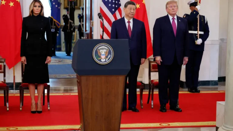 Đại sứ Mỹ tại Trung Quốc tiết lộ: Tổng thống Trump đề nghị bán vũ khí cho Bắc Kinh