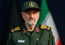 Iran mở cửa đàm phán, nhưng chuẩn bị cho một cuộc chiến quyết định